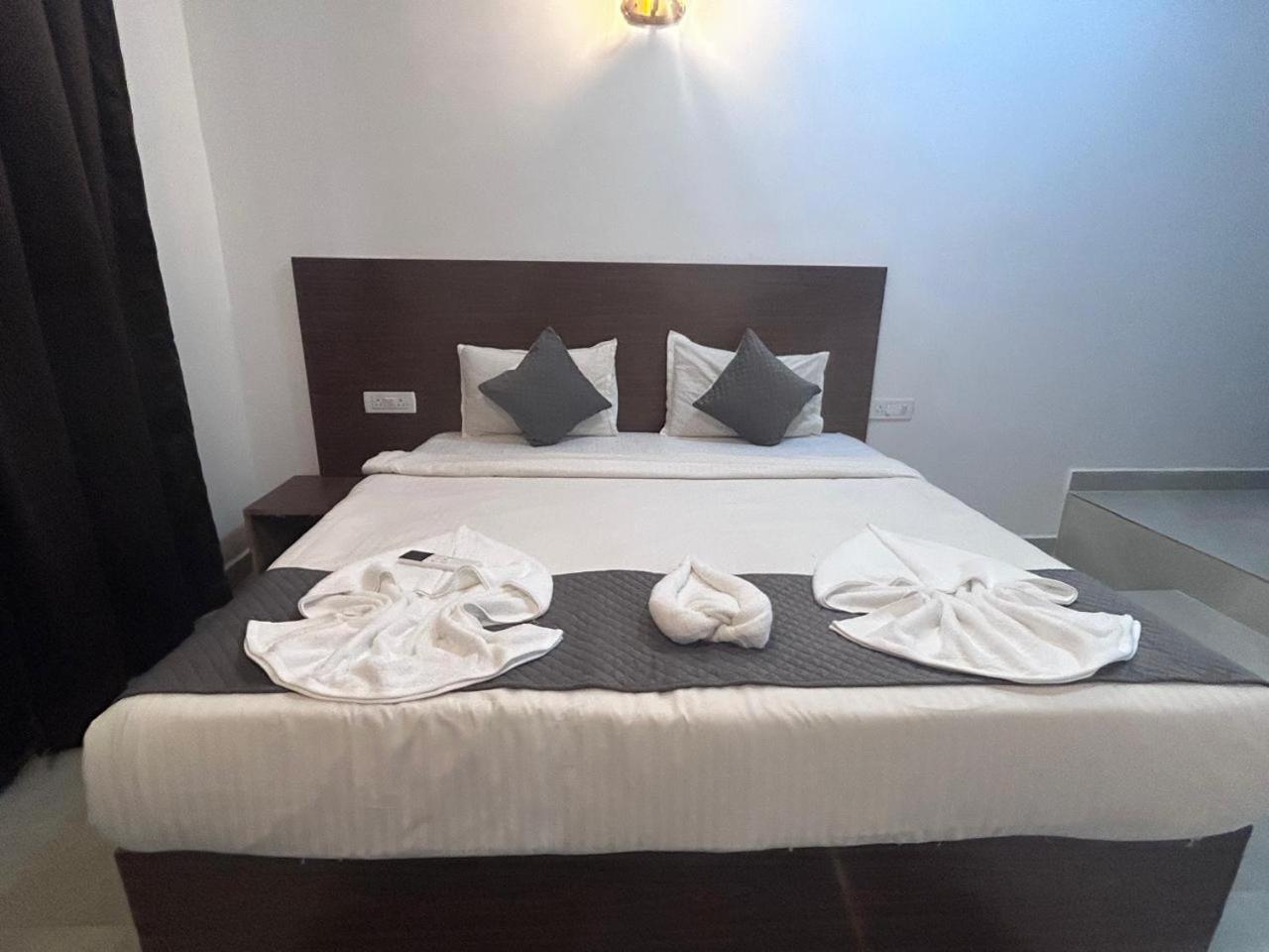 Hotel Baga Place Экстерьер фото